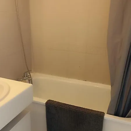 La Croisiere * أنغليه