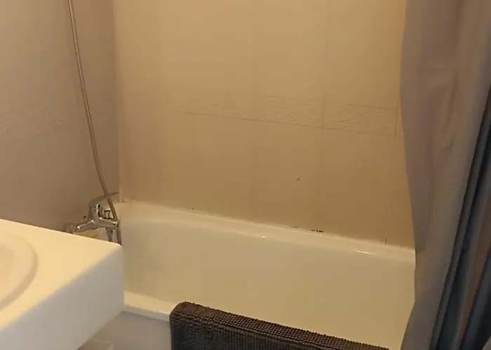 La Croisiere * أنغليه